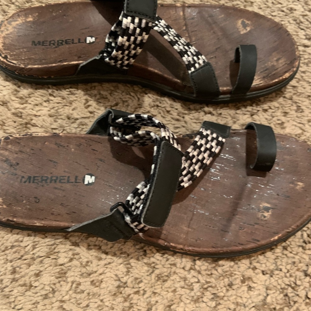 Merrell Black and White Woven Sandals